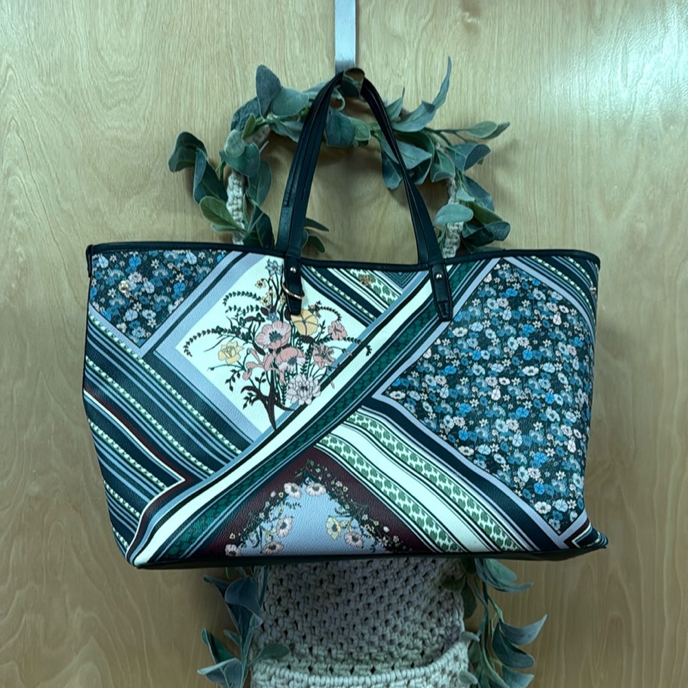 Tory Burch Tote